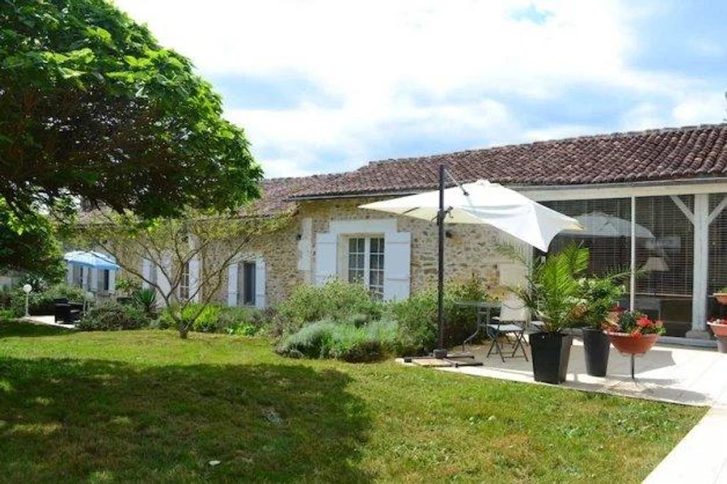 Luxury House for sale in VilleboisLavalette, PoitouCharentes