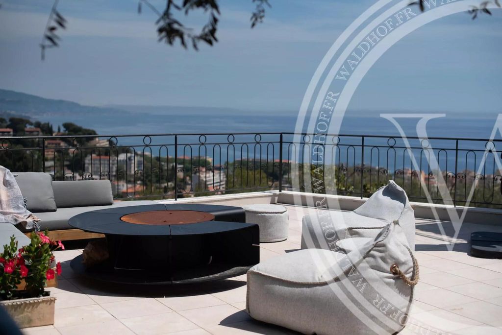 Luxuriöse 6 Schlafzimmer Villa zu verkaufen in RoquebruneCapMartin