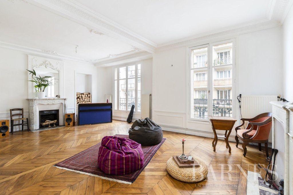 3 bedroom luxury Flat for sale in Montparnasse, Alésia, Montsouris, France 128538893