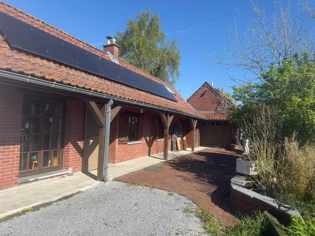 Сельский жилой дом 1920 м2 в продажа Tournai, Wallonia
