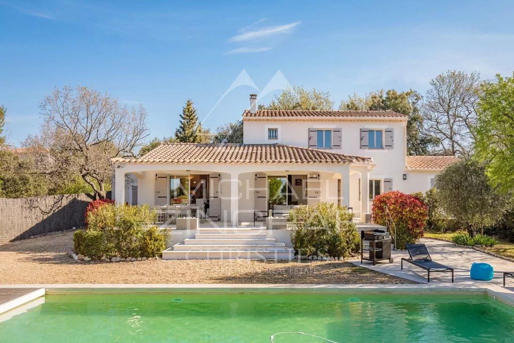 Villa de 5 pièces de luxe en vente Cabrièresd'Avignon, ProvenceAlpes