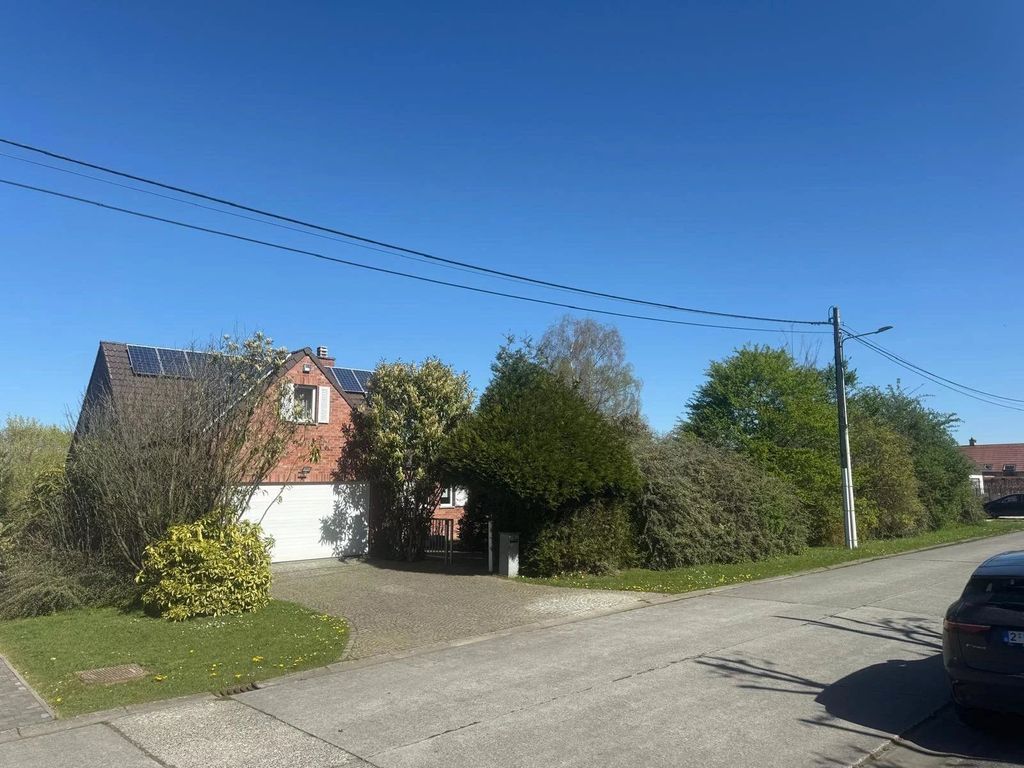 Элитный дом в продажа Péruwelz, Бельгия