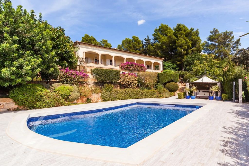 Luxury Villa for sale in Sa Coma, Spain 128219241