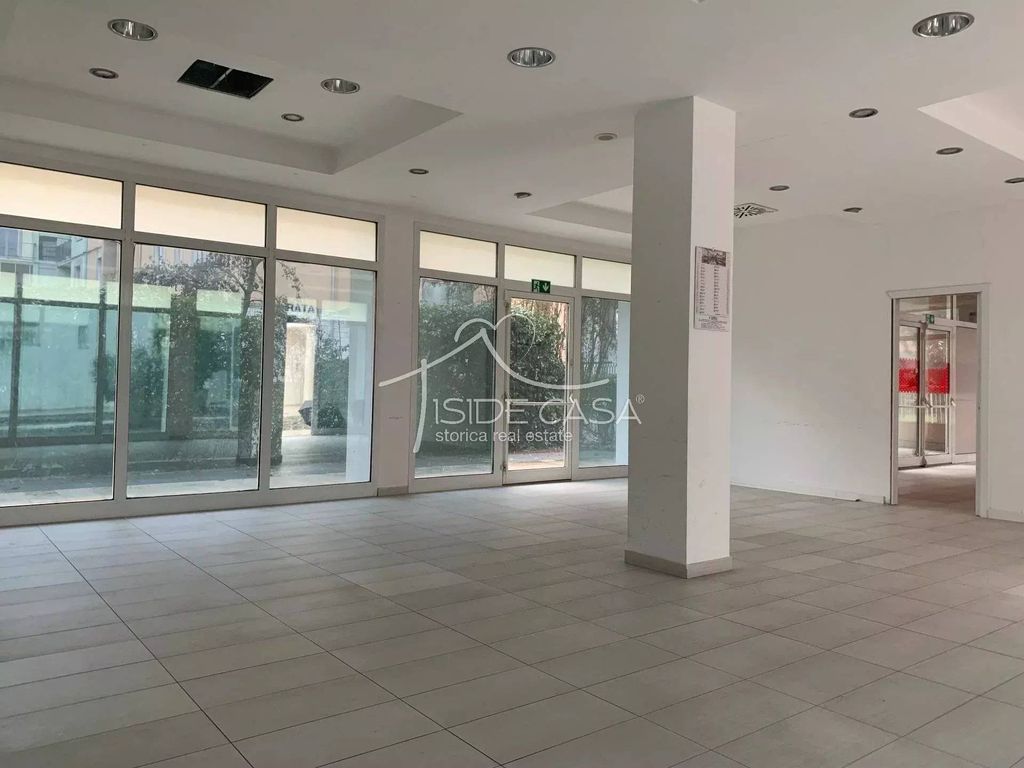 Office space for rent in Mantova, Lombardy - Vista 2