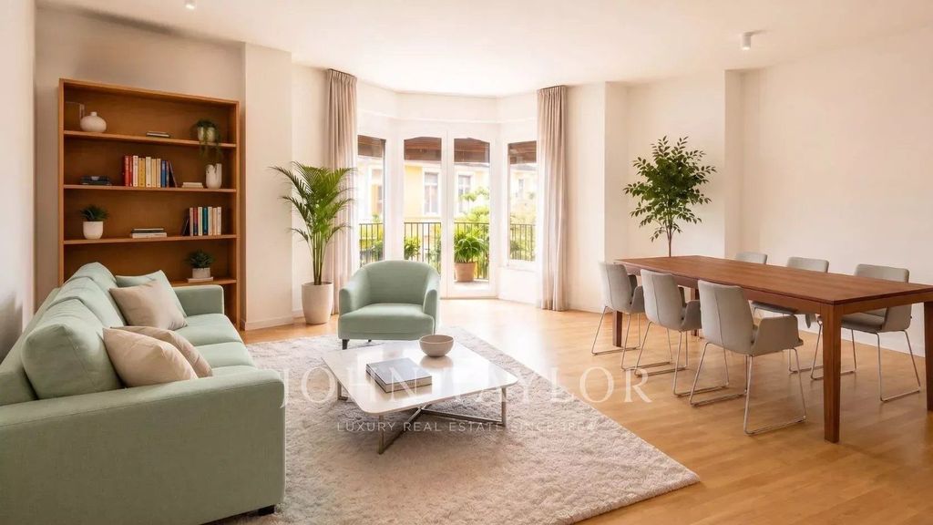 4 room luxury Flat for sale in Milan, Italy - View 3