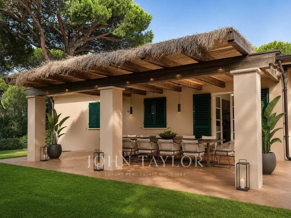 16 room luxury Villa for sale in Grosseto, Italy - View 4