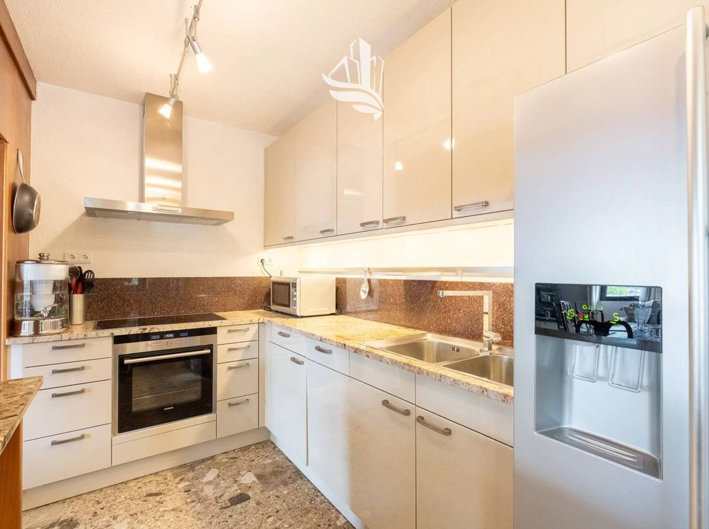 6 room luxury House for sale in Natz-Schabs, Italy - Vista 4