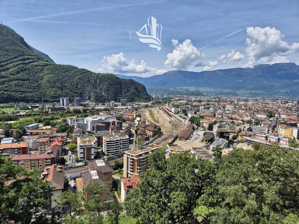3 room luxury Flat for sale in Bolzano, Italy - Vista 5
