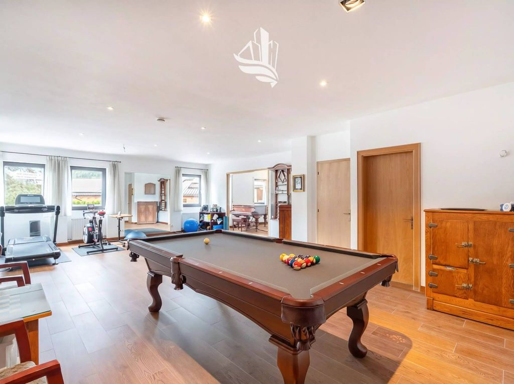 6 room luxury House for sale in Natz-Schabs, Italy - Altro