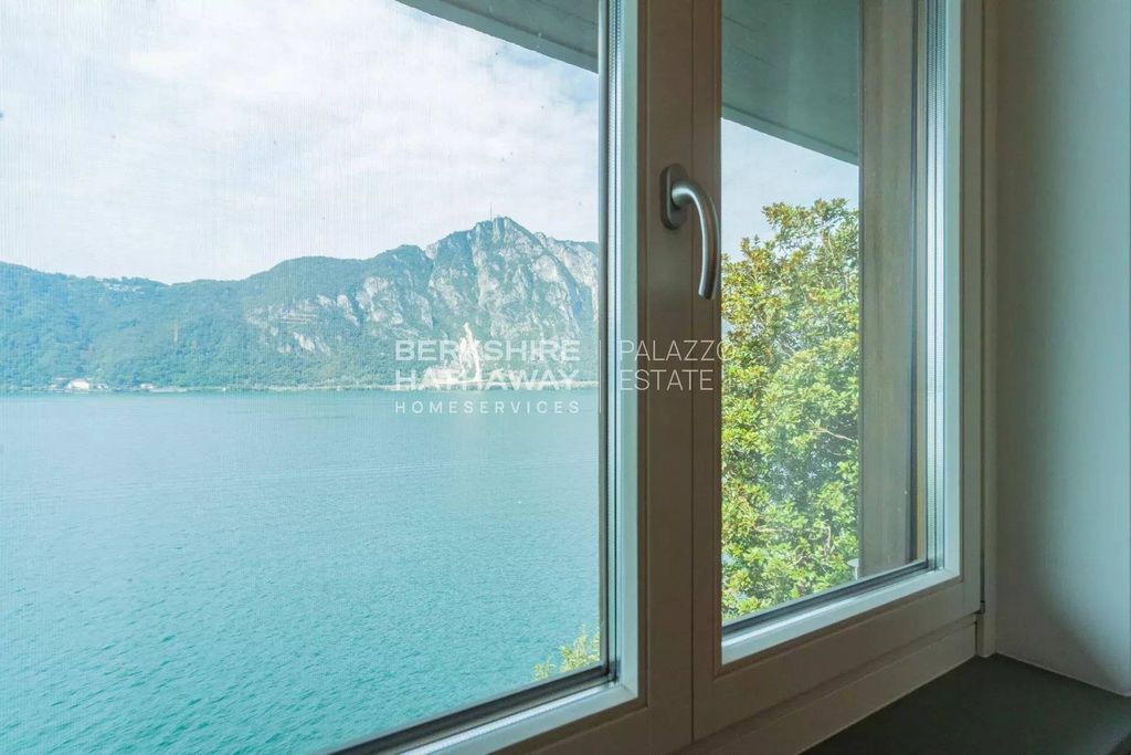 Apartment in Campione d'Italia - Altro