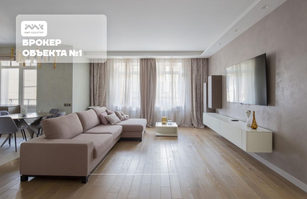 Luxury Apartment for rent in Реки Карповки наб., 16, к 2, Saint