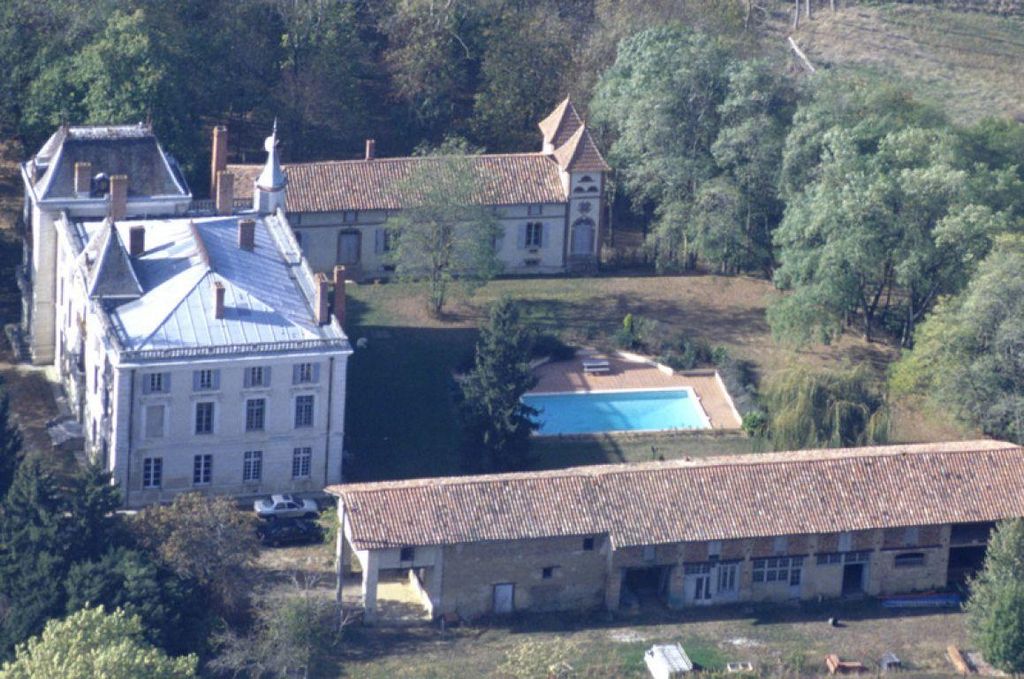 24 room luxury Villa for sale in L'IsleenDodon, France 38859201
