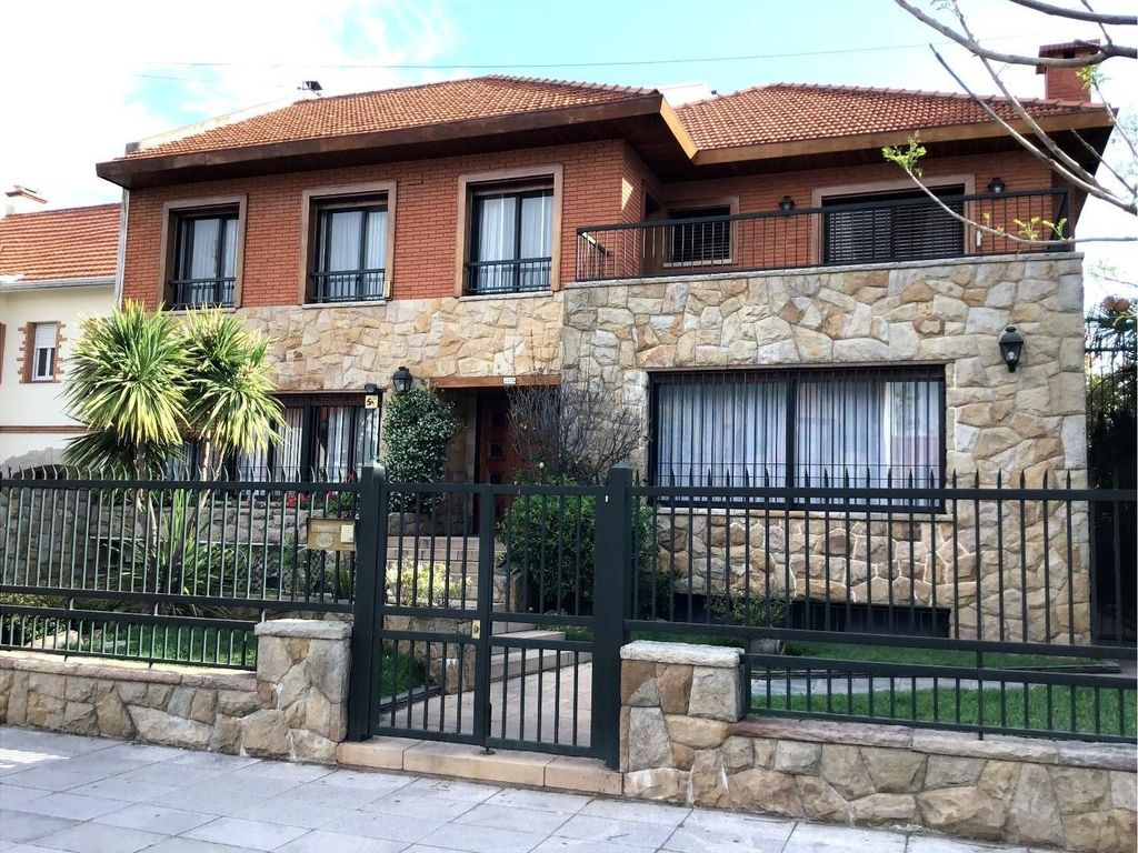 Luxury House for sale in Blanco Encalada  Belgrano Chico, Belgrano