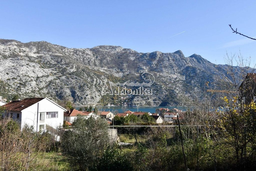 Земельный участок 2240 м2 - Котор, Kotor