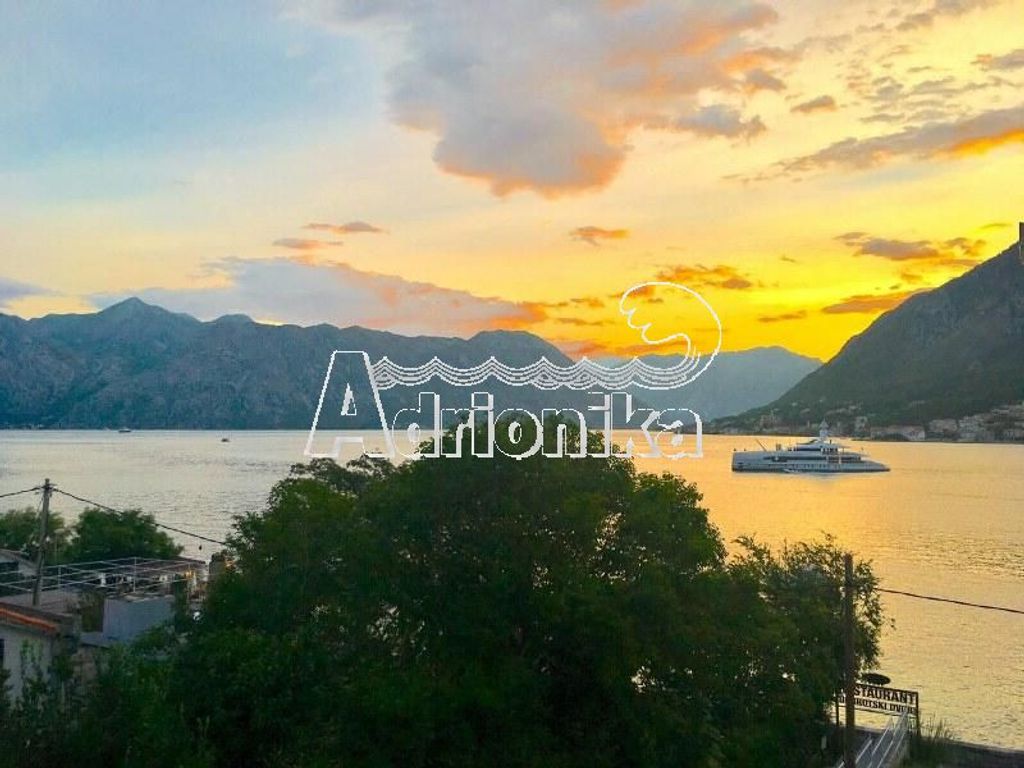 Престижная квартрира 58 м2 в продажа Котор, Kotor