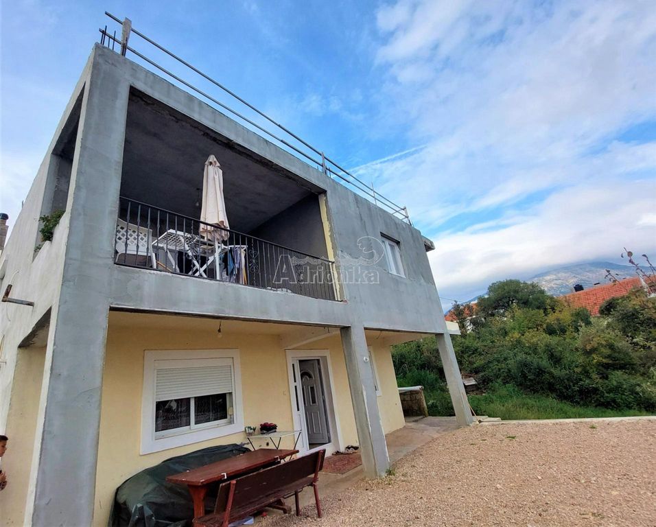 Luxury 4 bedroom Detached House for sale in Ulcinj 88616485