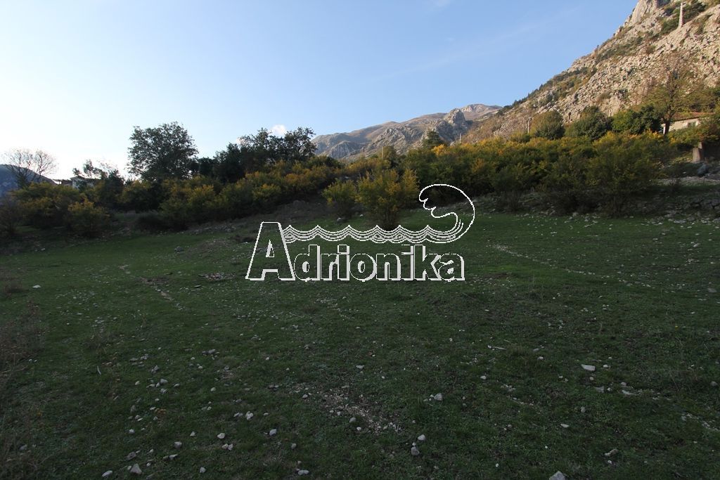 Земельный участок 2121 м2 в продаже - Котор, Kotor