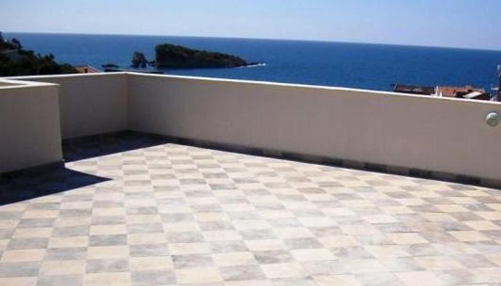 Luxury Villa for sale in Ulcinj, Montenegro 89100505