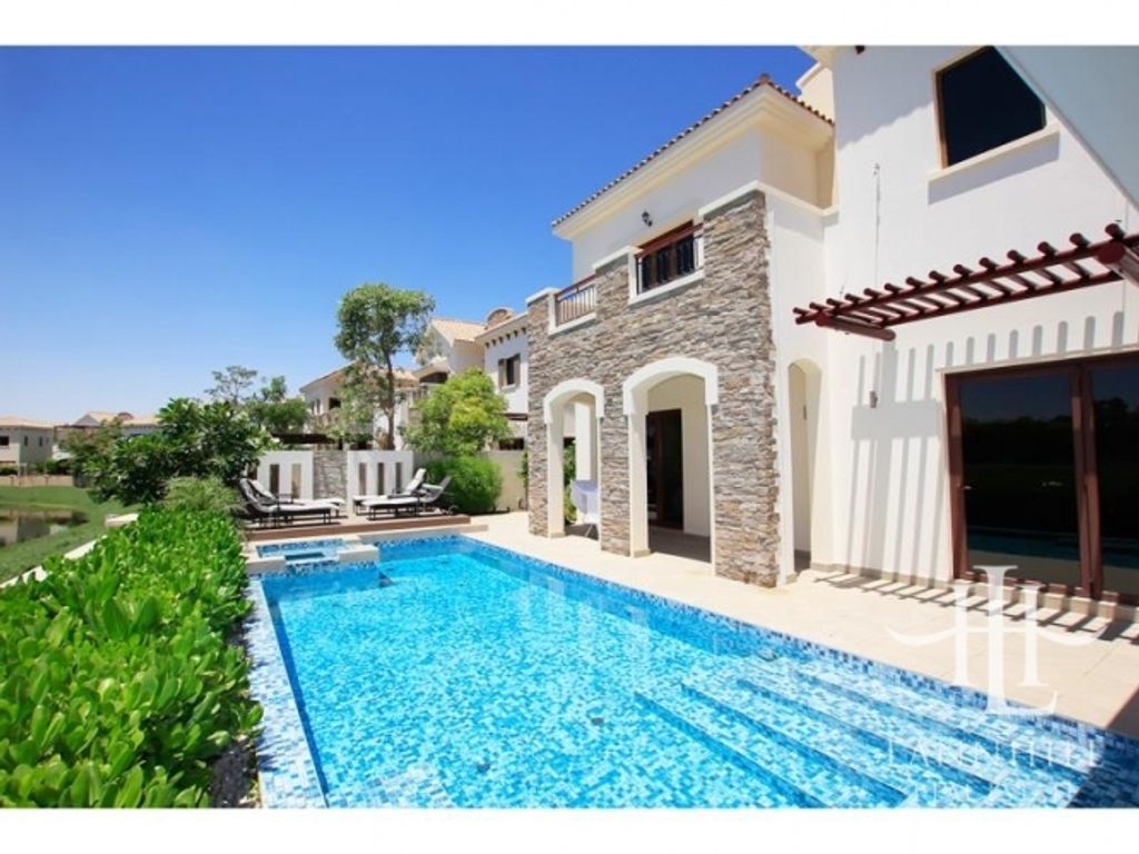 Villa de 4 pièces de luxe en vente Dubaï - 95339845 | LuxuryEstate.com