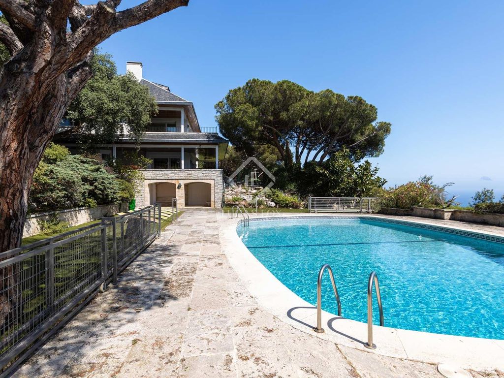 10 room luxury Villa for sale in Cabrils, Catalonia 127859498