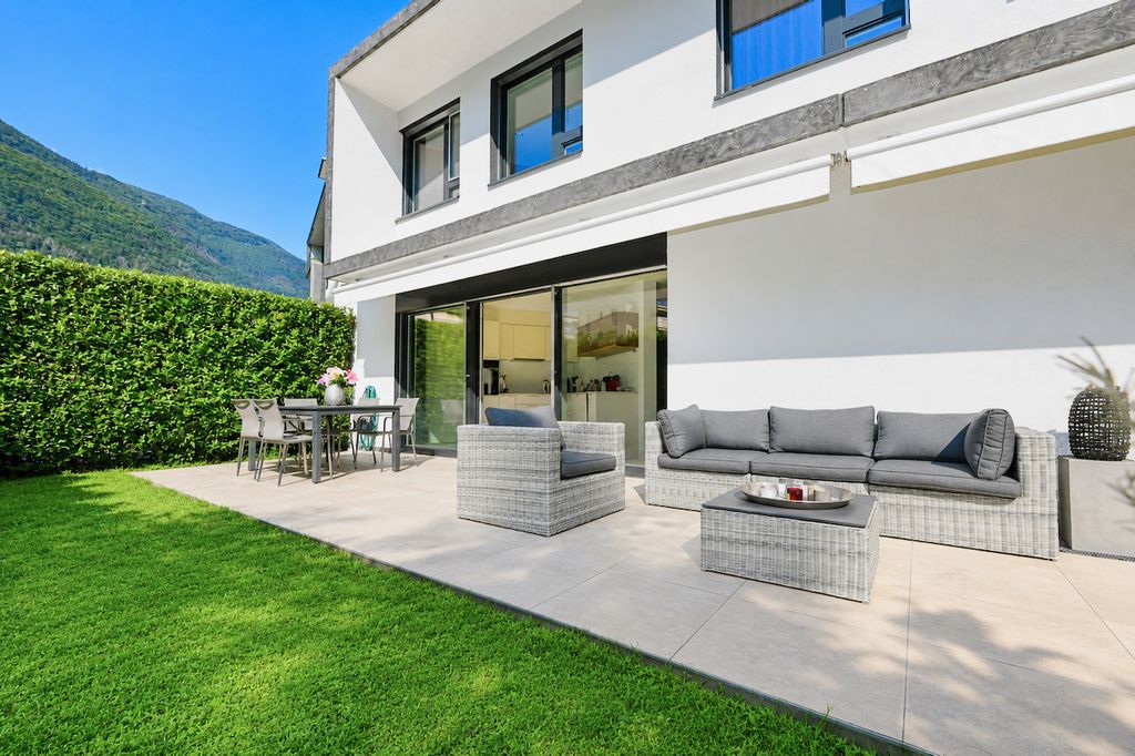 Престижная квартира в двух уровнях 137 м2 Via Pra di Vizi 9, Ascona, Locarno District, Cantone Ticino