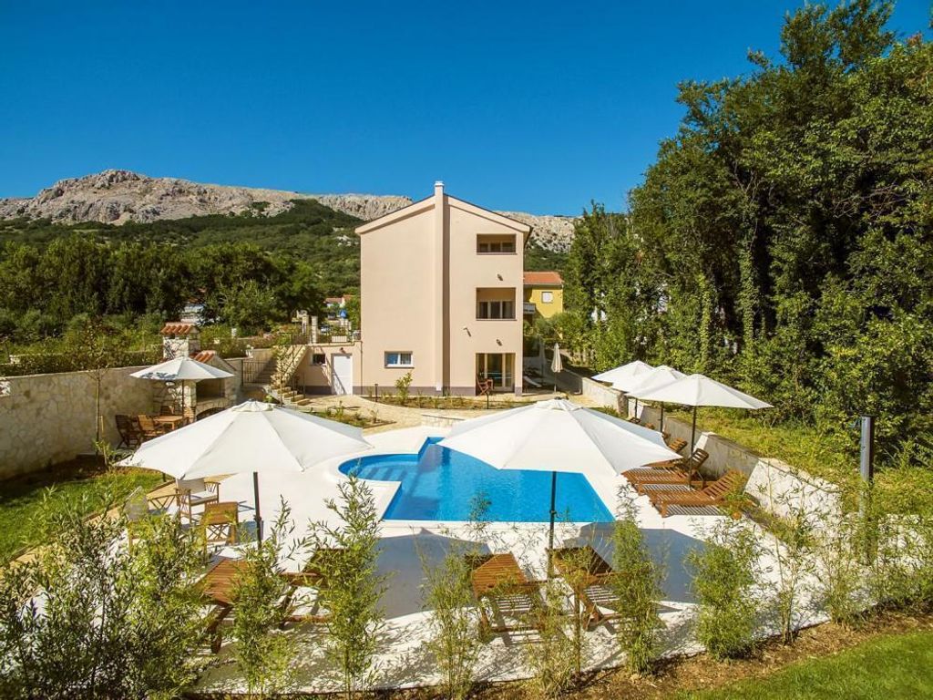 Hotel De Luxo De 360 M2 à à Venda Baška Croácia 122434385