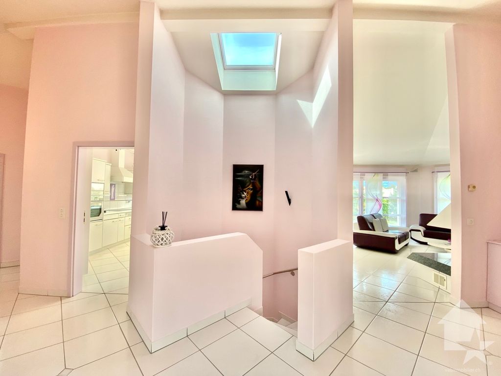 3 bedroom luxury Villa for sale in StLéonard, SaintLéonard, Sion