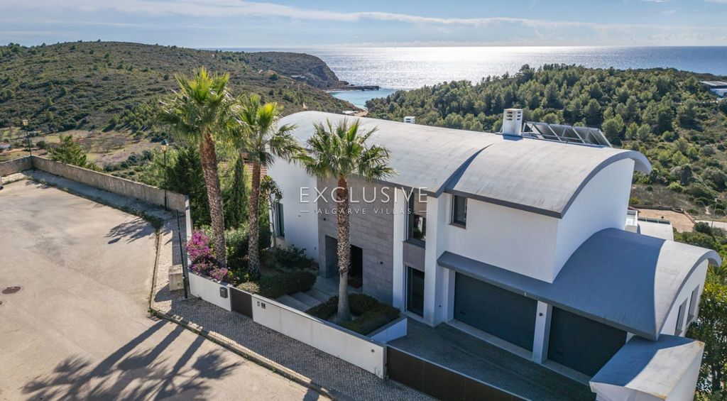 Вилла 234 м2 в продажа Lagos, Distrito de Faro