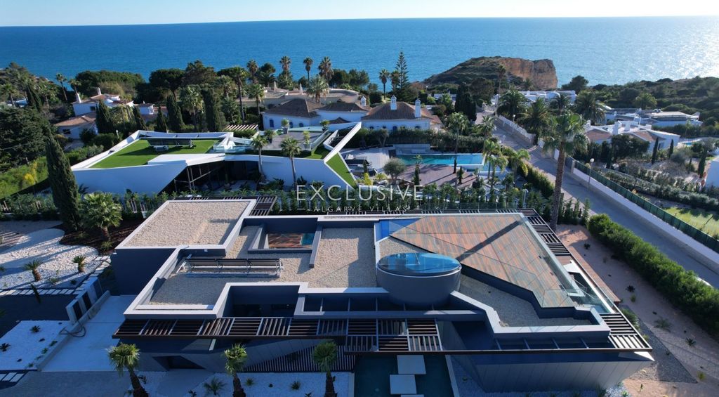 Эксклюзивная вилла 219 м2 в продажа Lagoa, Distrito de Faro