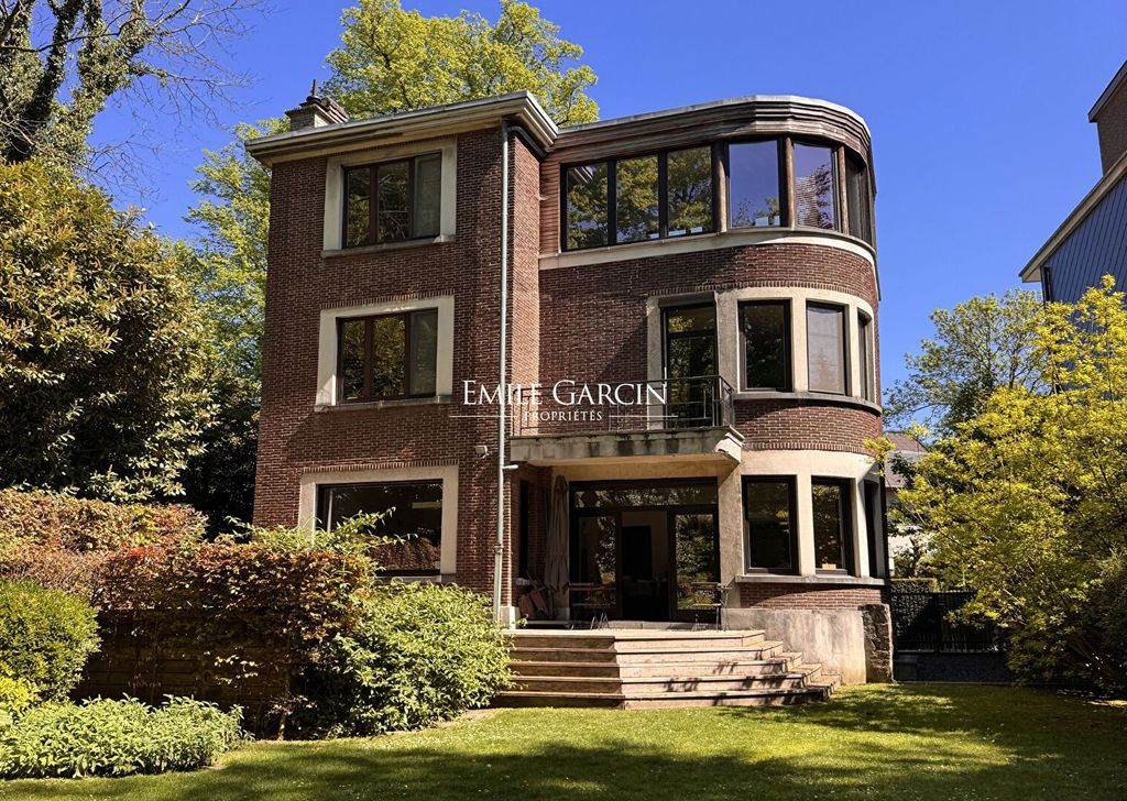 Элитный дом 396 м2 в продажа Uccle, Bruxelles-Capitale