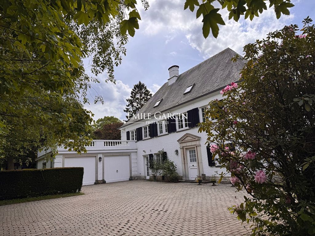 Элитный дом 455 м2 в продажа Sint-Genesius-Rode, Бельгия