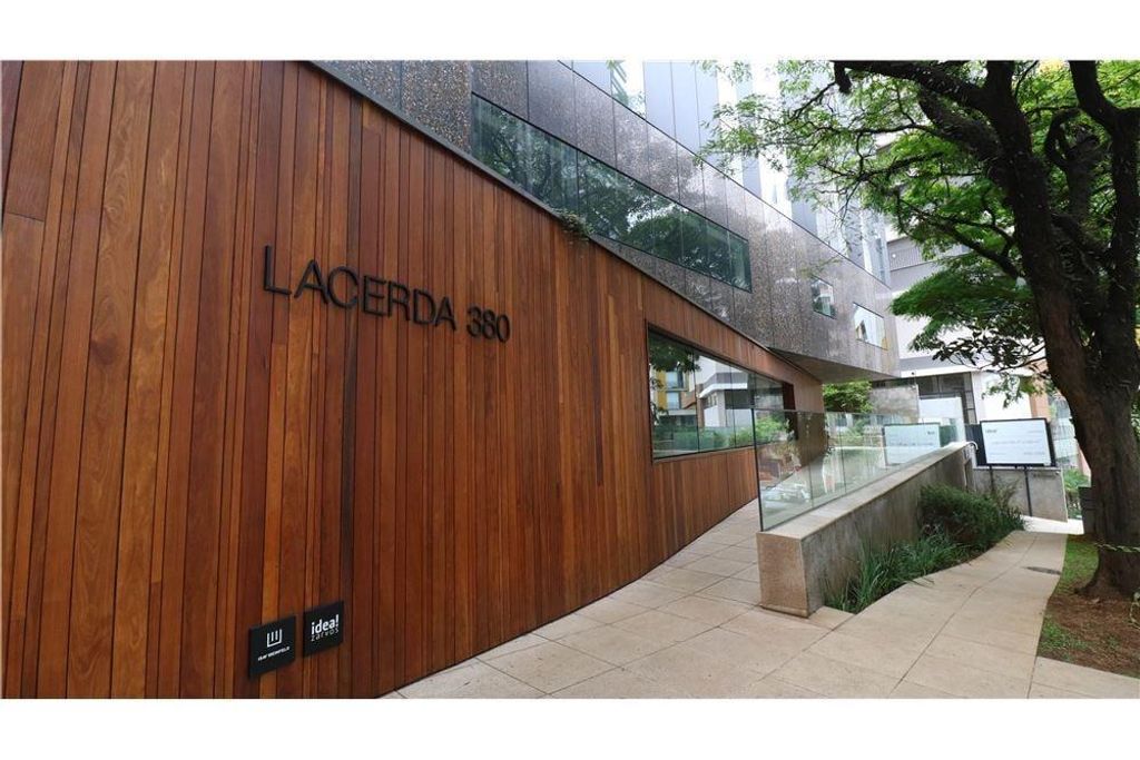 À venda Mansão de alto padrão de 437 m2, São Paulo, Brasil