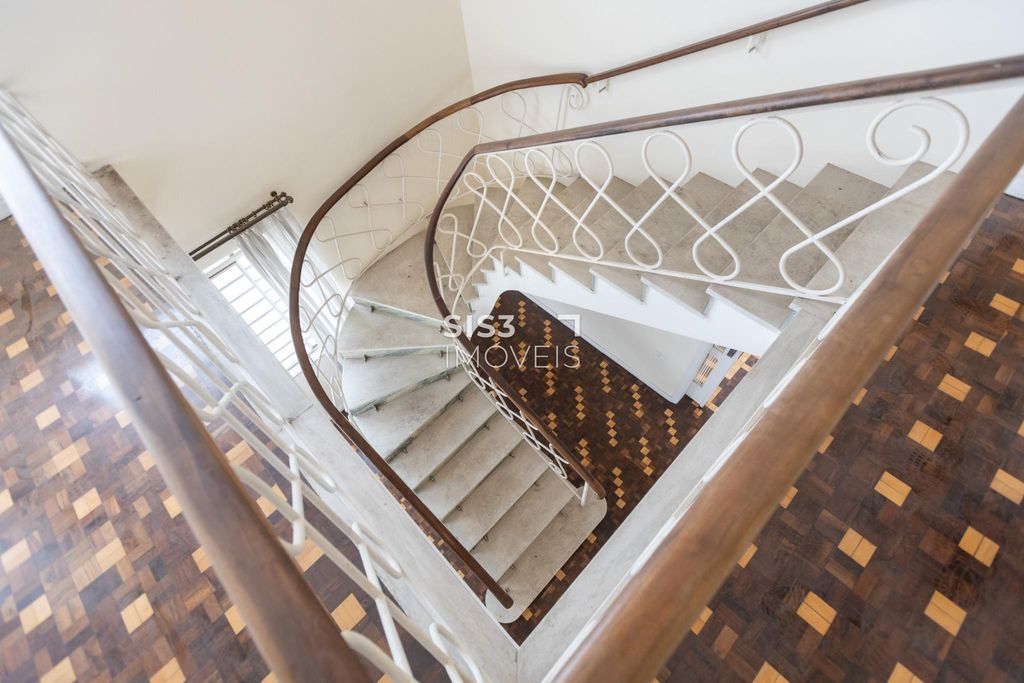 4 room luxury Villa for sale in Curitiba, Paraná 128486243