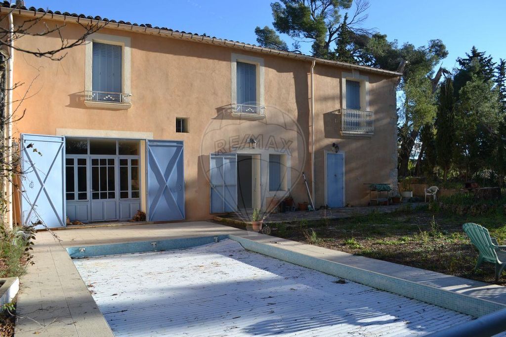 Maison de luxe de 6 pièces en vente à SaintPonsdeMauchiens, Occitanie 129284974
