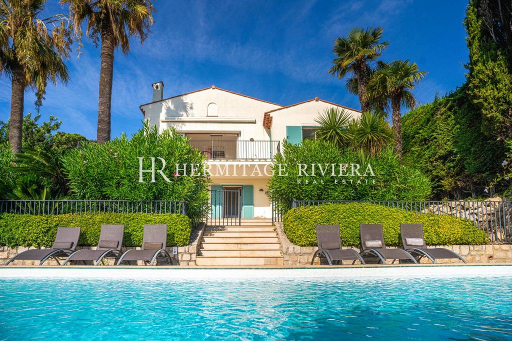 6 room luxury Villa for sale in SaintJeanCapFerrat, French Riviera