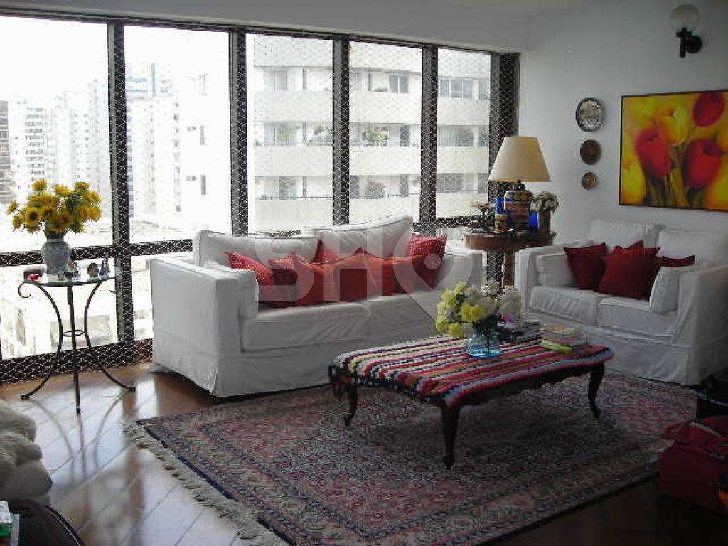 À venda Luxuoso apartamento de 350 m2, São Paulo, Estado de São Paulo