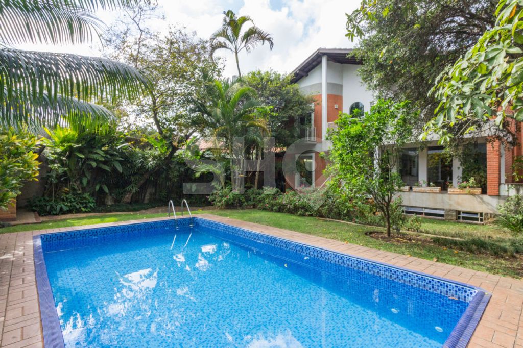 Prestigiosa casa de 359 m² à venda São Paulo, Brasil