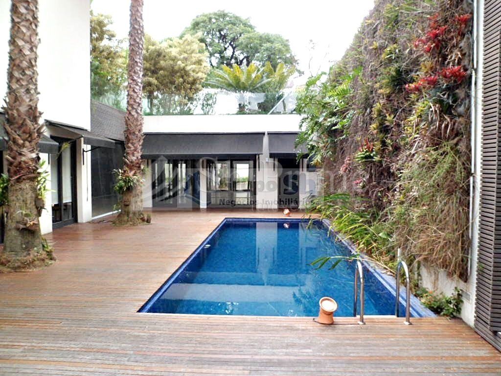 Prestigiosa casa de 859 m² R TURQUIA - Jardim Europa, São Paulo, Estado de São Paulo