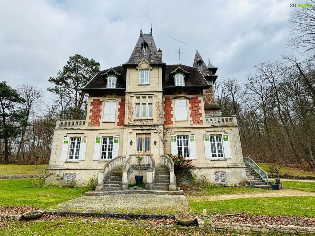 Luxuriöse 11 Zimmern Villa zu verkaufen in Pierrefonds, Frankreich