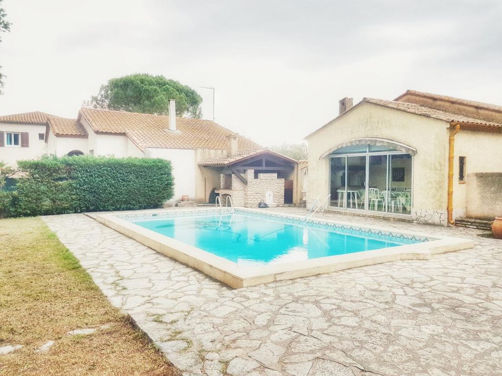 10 room luxury Villa for sale in Pézenas, France 128068224