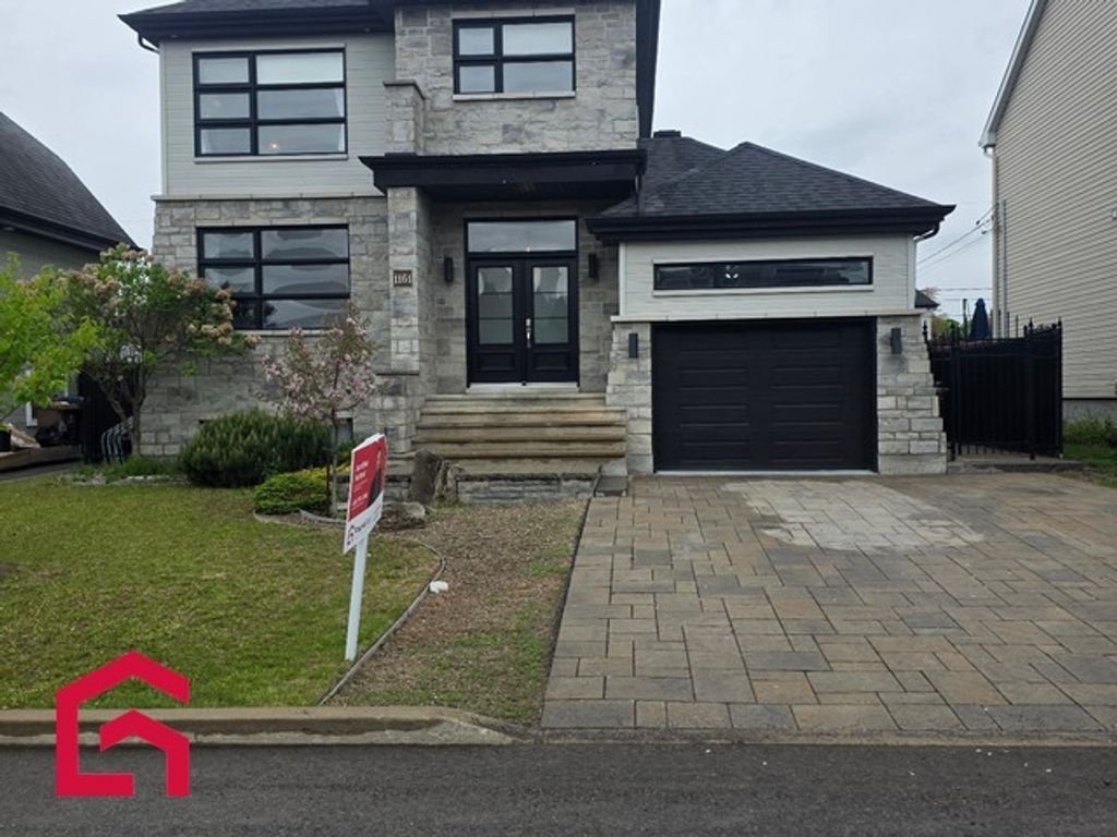 Элитный Загородный дом 14 Комнаты, в продажа Rue de l Abricotier, Terrebonne, Lanaudière, Québec