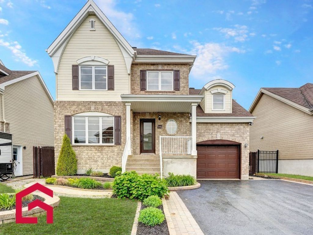 Элитный Загородный дом 13 Комнаты, в продажа Rue de l Abricotier, Terrebonne, Lanaudière, Québec