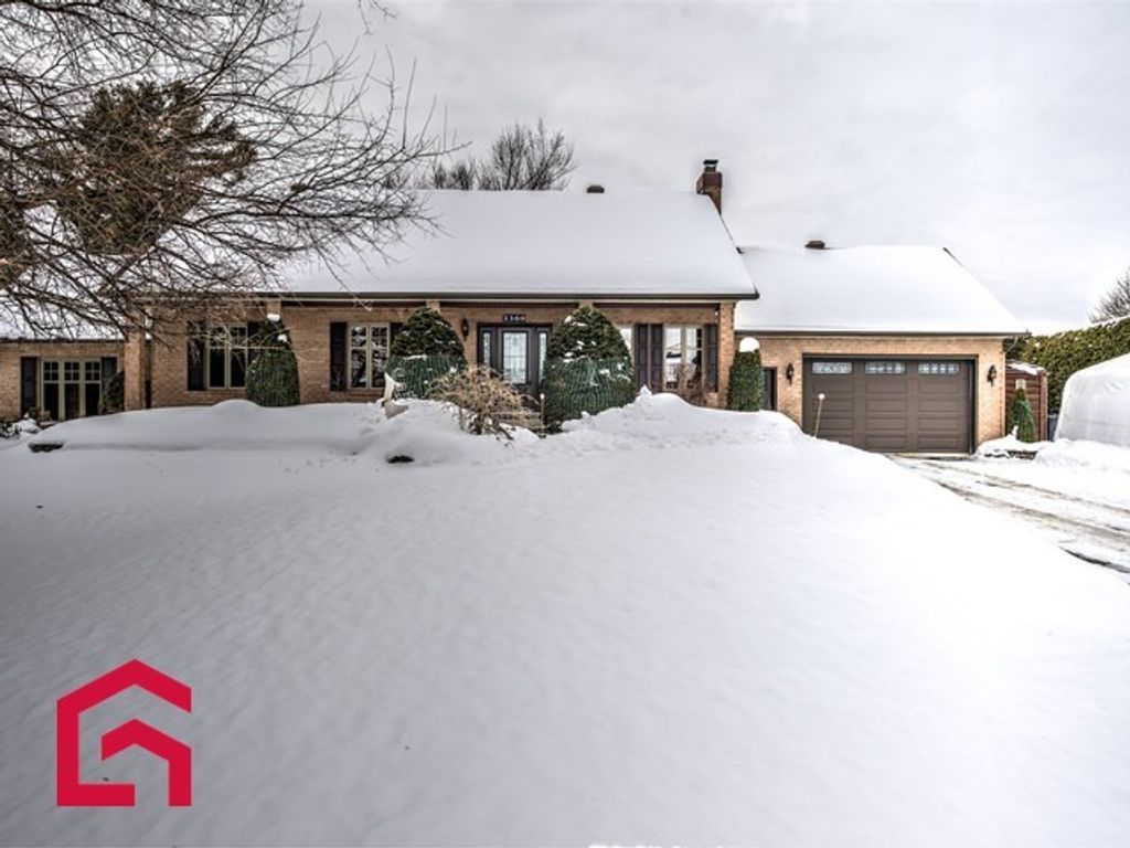 Элитный Загородный дом 15 Комнаты, в продажа Rue Boisvert, Terrebonne, Québec