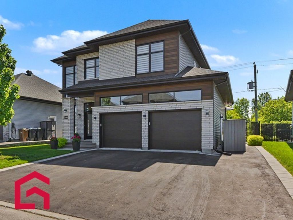 Элитный Загородный дом 7 Комнаты, в продажа Rue du Gamay, Sainte-Marthe-sur-le-Lac, Québec