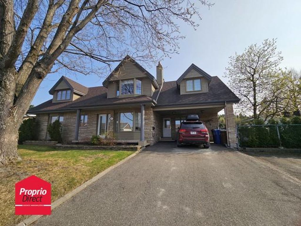 Exclusive country house for sale in Rue Chardin, Saguenay, Saguenay/Lac