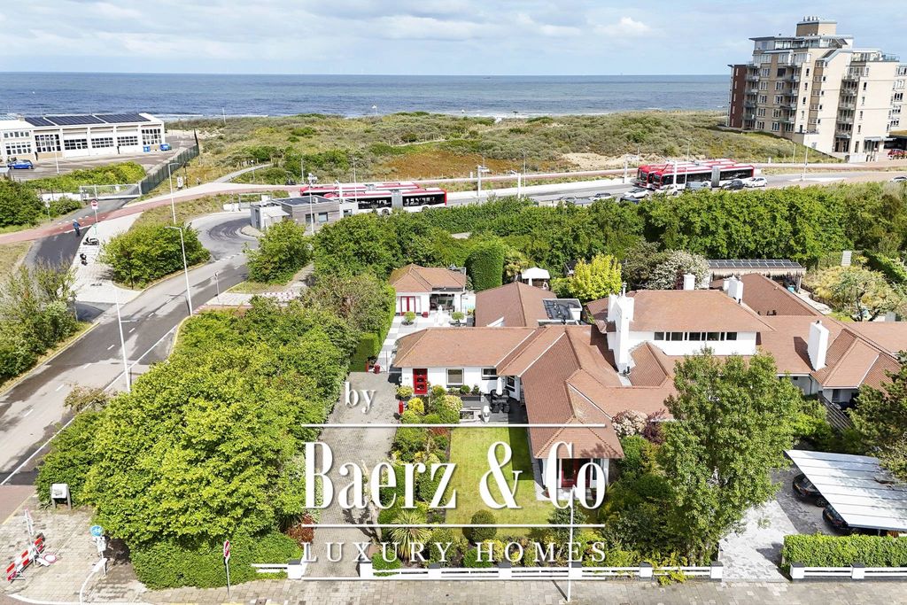 Престижная вилла 228 м2 в продажа Westkapellelaan, Гаага, Gemeente Den Haag, Южная Голландия