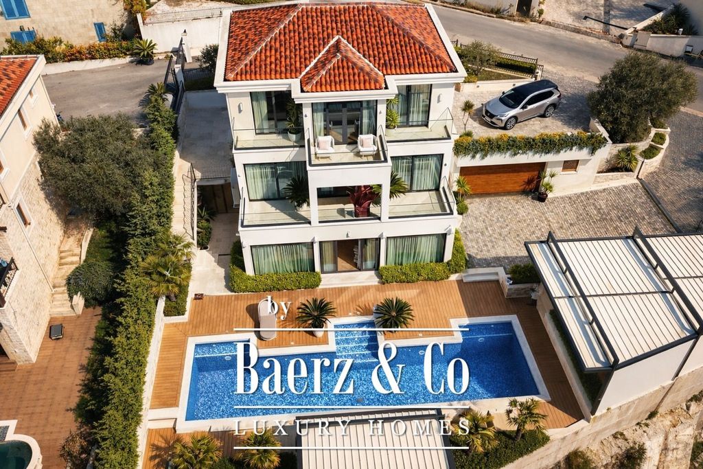 Престижная вилла 450 в продажа, Будва, Черногория