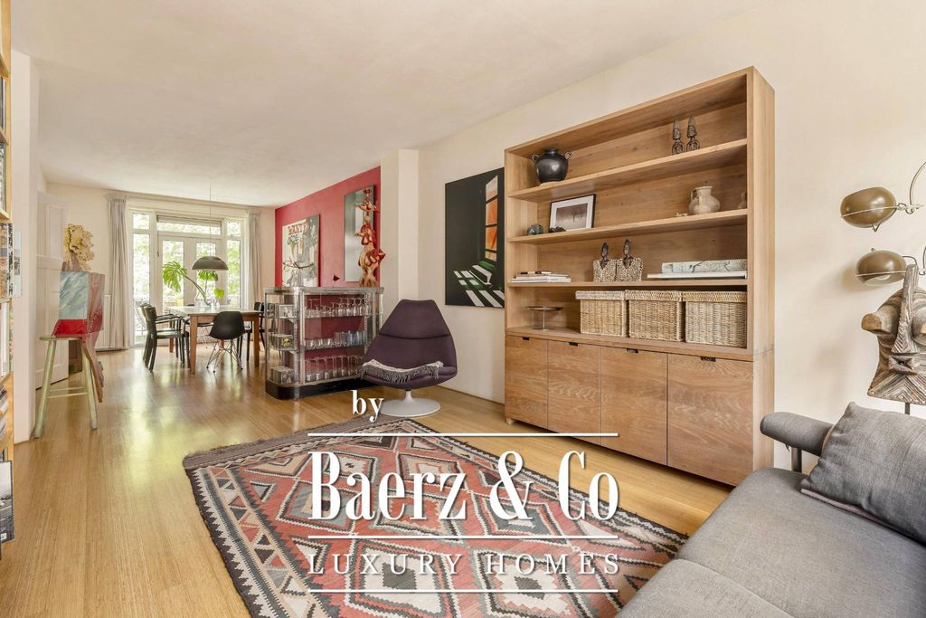 Элитная квартира 97 м2 в продажа Paramaribostraat, Амстердам, Северная Голландия