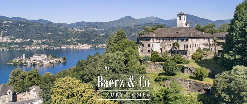 Esclusiva villa di 2225 mq in vendita 28016, Orta San Giulio, Novara, Piemonte