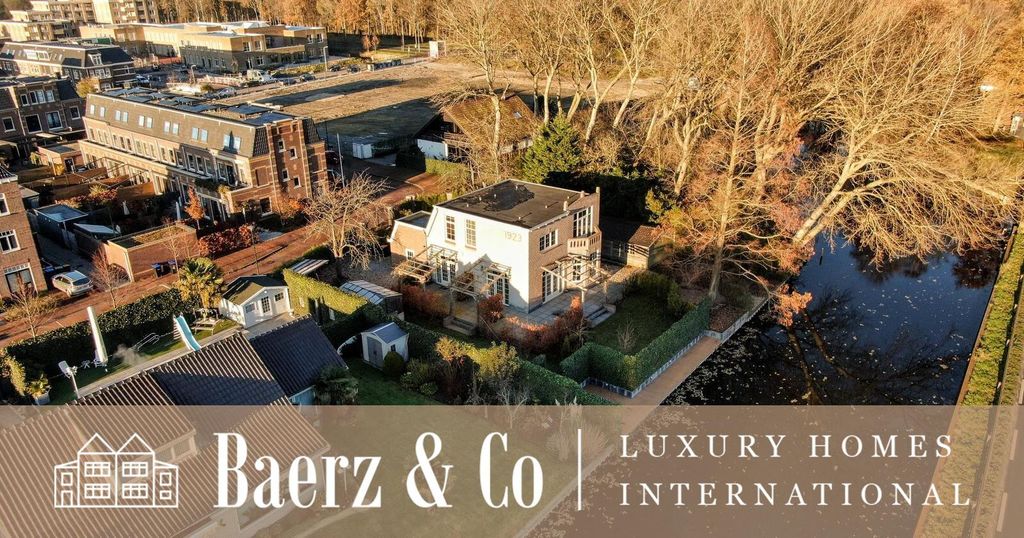 6 room luxury Villa for sale in Boomaweg, The Hague, Gemeente Den Haag